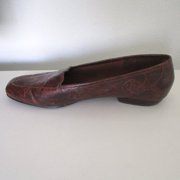 Antonio Melani Womens Brown Hand-tooled Leather Flat Loafer - Size 9M - Picture 7 of 9